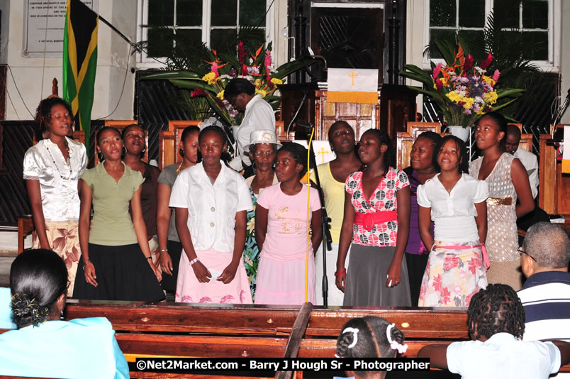 Lucea United Church - Unitied Church in Jamaica and Cayman Islands - Worship Service & Celebration of the Sacrament of Holy Communion - Special Guests: Hanover Homecoming Foundation & His excellency The Most Honourable Professor Sir Kenneth Hall Governor General of Jamaica - Sunday, August 3, 2008 - Hanover Homecoming Foundation LTD Jamaica - Wherever you roam ... Hanover bids you ... come HOME - Sunday, August 3 to Saturday, August 9, 2008 - Hanover Jamaica - Photographs by Net2Market.com - Barry J. Hough Sr. Photojournalist/Photograper - Photographs taken with a Nikon D300 - Negril Travel Guide, Negril Jamaica WI - http://www.negriltravelguide.com - info@negriltravelguide.com...!