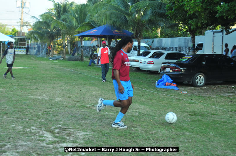 Marley Magic Traffic Jam - Celebrity Football @ Spring Break - Saturday, March 21, 2009 - Also Featuring: Kelley, Capleton, Junior Reid, Spragga Benz, Wayne Marshall, Munga, Romaine Virgo,Embee, Bango Herman, Flava K, Whisky Baggio, Andrew and Wadda Blood, Black Am I, Packa, Venue at Waz Beach, Norman Manley Boulevard, Negril Westmoreland, Jamaica - Saturday, March 21, 2009 - Photographs by Net2Market.com - Barry J. Hough Sr, Photographer/Photojournalist - Negril Travel Guide, Negril Jamaica WI - http://www.negriltravelguide.com - info@negriltravelguide.com...!