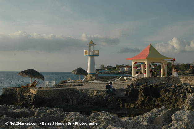 Montego Bay Sangster International Airport, Montego Bay, Jamaica W.I. - Negril Travel Guide, Negril Jamaica WI - http://www.negriltravelguide.com - info@negriltravelguide.com...!