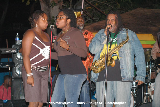 Tarrus Riley, Jimmy Riley, and Dwayne Stephensen - Money Cologne Promotions in association with "British Link Up" presents Summer Jam featuring She's Royal Tarrus Riley & Jimmy Riley - Plus Ras Slick, Sham Dawg, and Whiskey Bagio @ Roots Bamboo, Norman Manley Boulevard, Negril, Jamaica W.I. - Backed up Dean Fraser & The Hurricanne Band - MC Barry G and Rev. BB - July 25, 2007 - Negril Travel Guide.com, Negril Jamaica WI - http://www.negriltravelguide.com - info@negriltravelguide.com...!